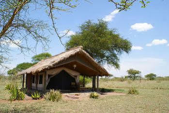 Robanda Tented Camp Exterior photo