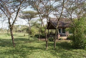 Robanda Tented Camp Exterior photo