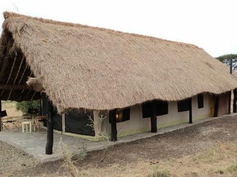 Robanda Tented Camp Exterior photo